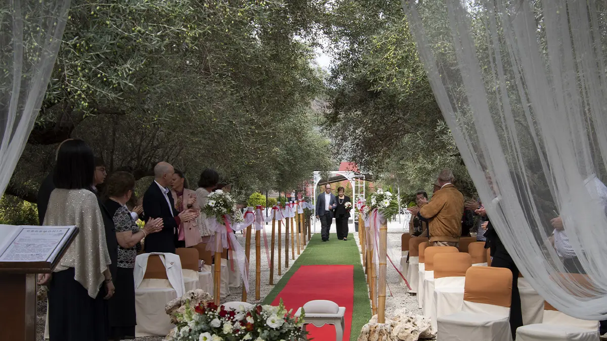 Celebrar aniversario de boda en Salones Idúbeda Castellón