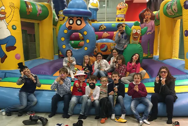 Zona infantil Salones Idúbeda